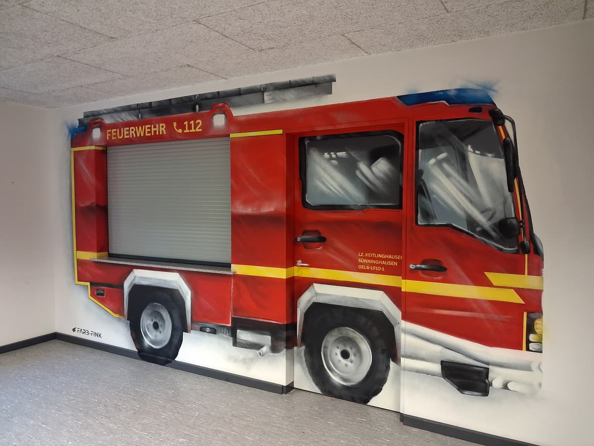 Einsatzwagen Feuerwehr 